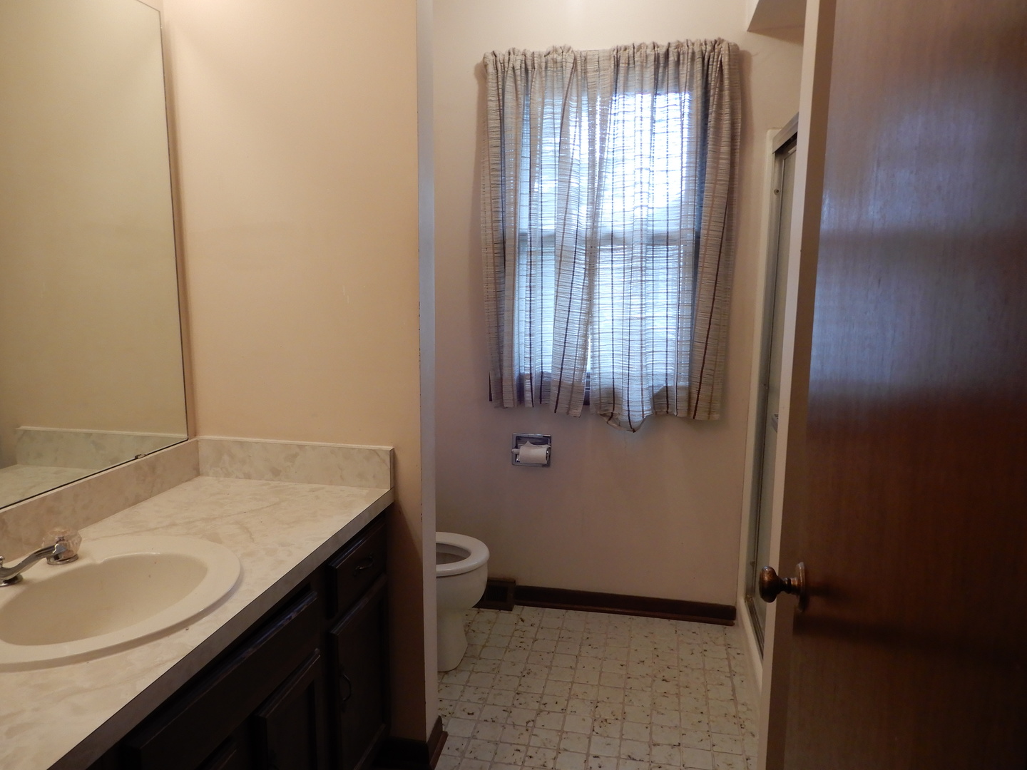 2445 Sun Valley Road Lisle, IL 60532 - Photo 15 of 21
