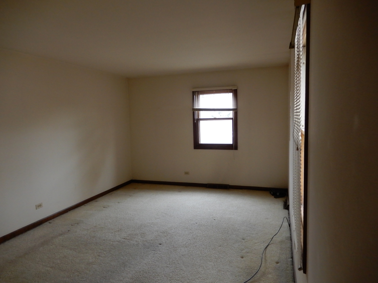 2445 Sun Valley Road Lisle, IL 60532 - Photo 10 of 21