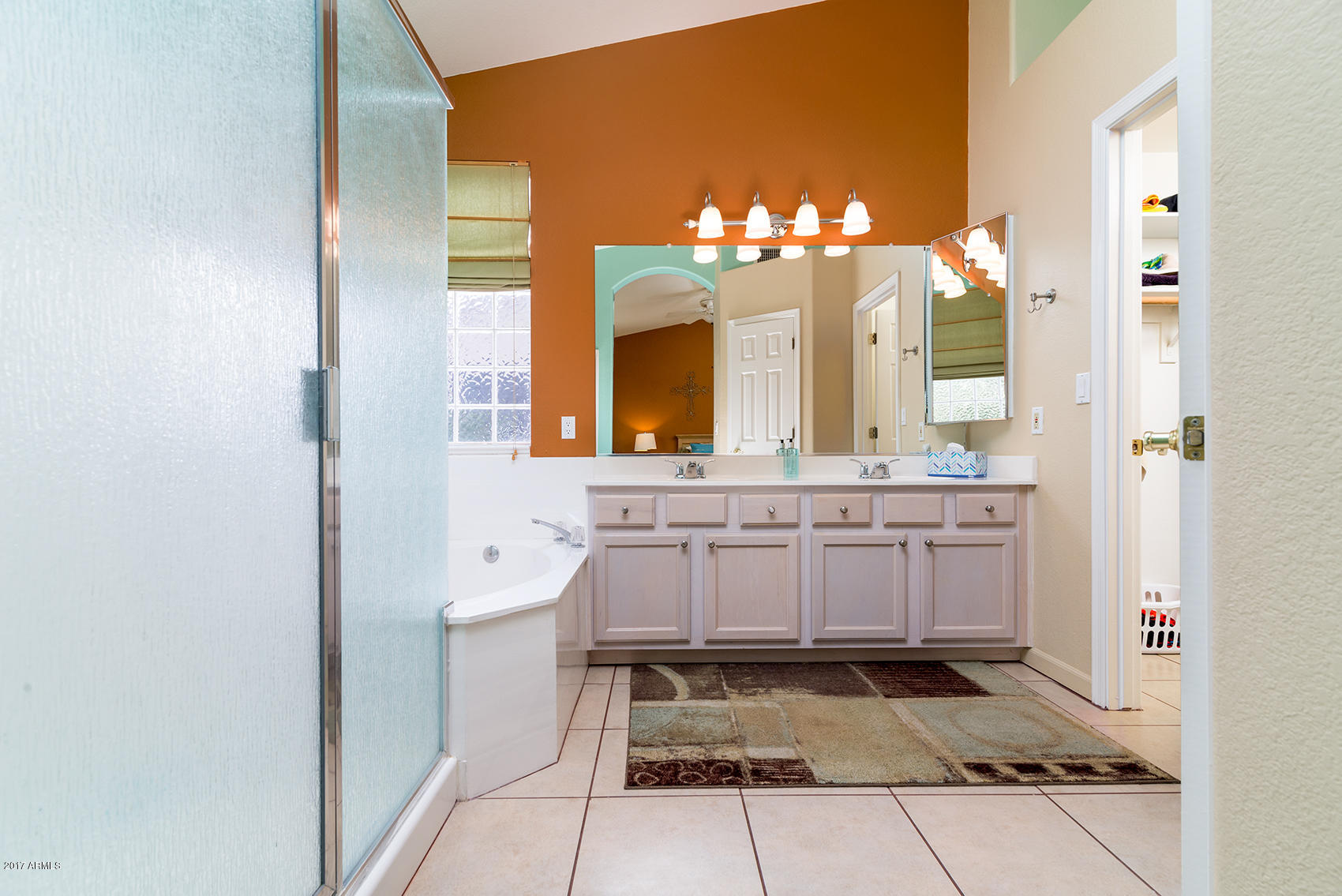 7566 Rugged Ironwood Road Gold Canyon, AZ 85118 - Photo 15 of 30 MASTER BATHROOM