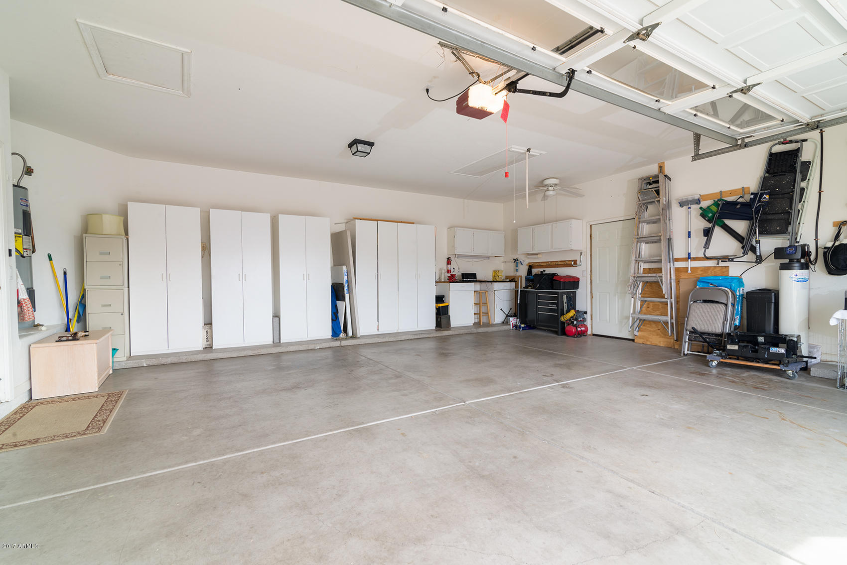 7566 Rugged Ironwood Road Gold Canyon, AZ 85118 - Photo 21 of 30 2.5 CAR GARAGE