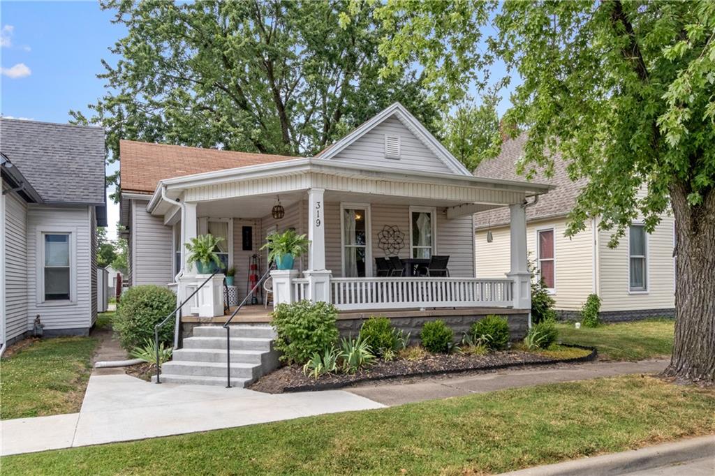 319 East 4th St Road Seymour, IN 47274 - Photo 1 of 23 Gallery Image 1