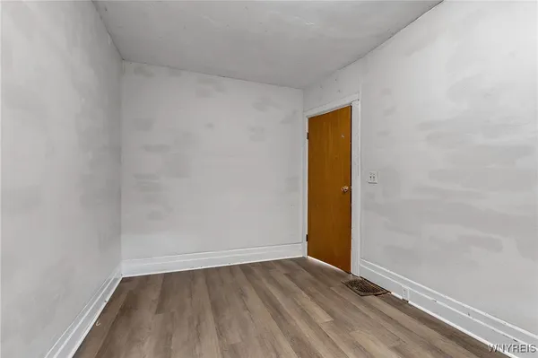 $157,000 | 90 Greenwood Place, Buffalo, NY 14213