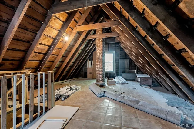 $179,000 | 90 Greenwood Place, Buffalo, NY 14213