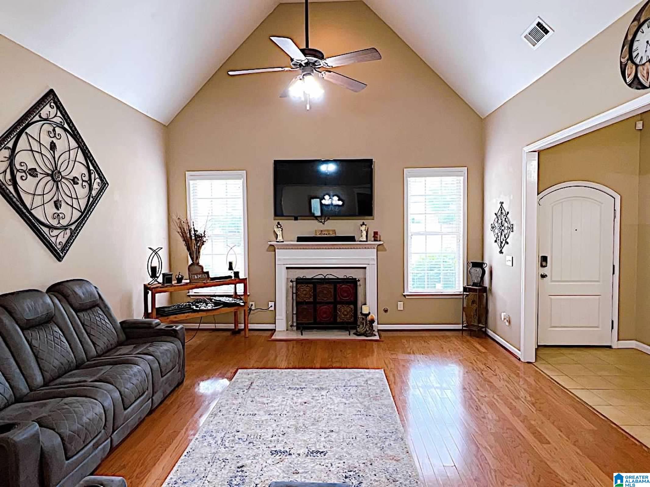 3555 Harrier Road Trussville, AL 35173 - Photo 2 of 13 Gallery Image 2