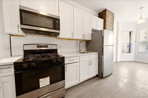 $850,000 | 130 West 165th Street | Highbridge