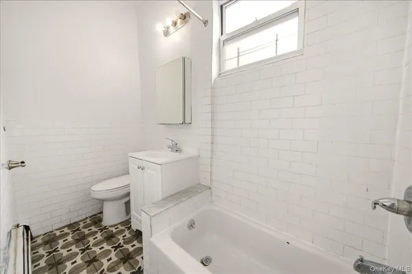 $850,000 | 130 West 165th Street | Highbridge