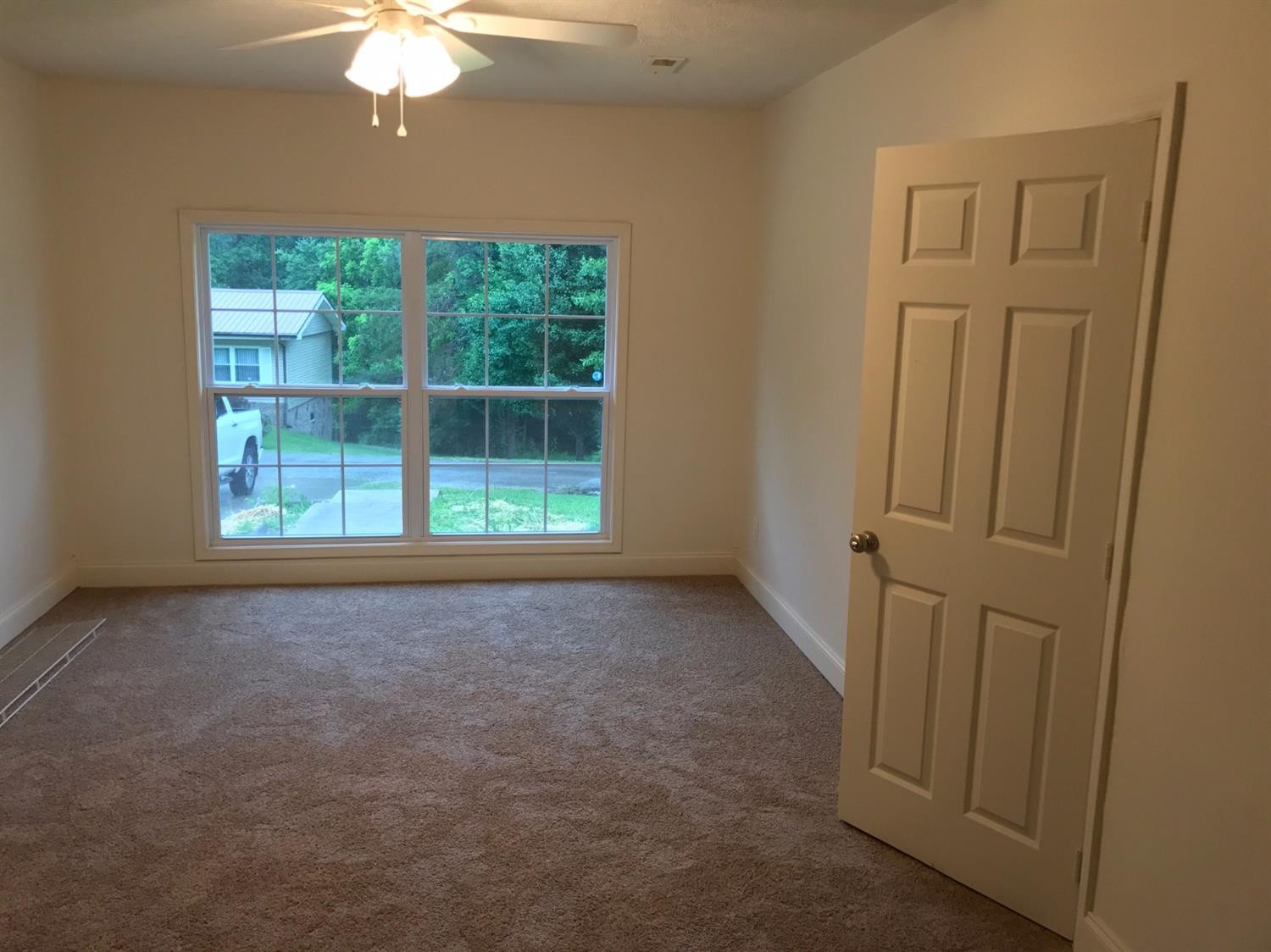 61 Old Hightop Road Corbin, KY 40701 - Photo 4 of 12 Photo 4
