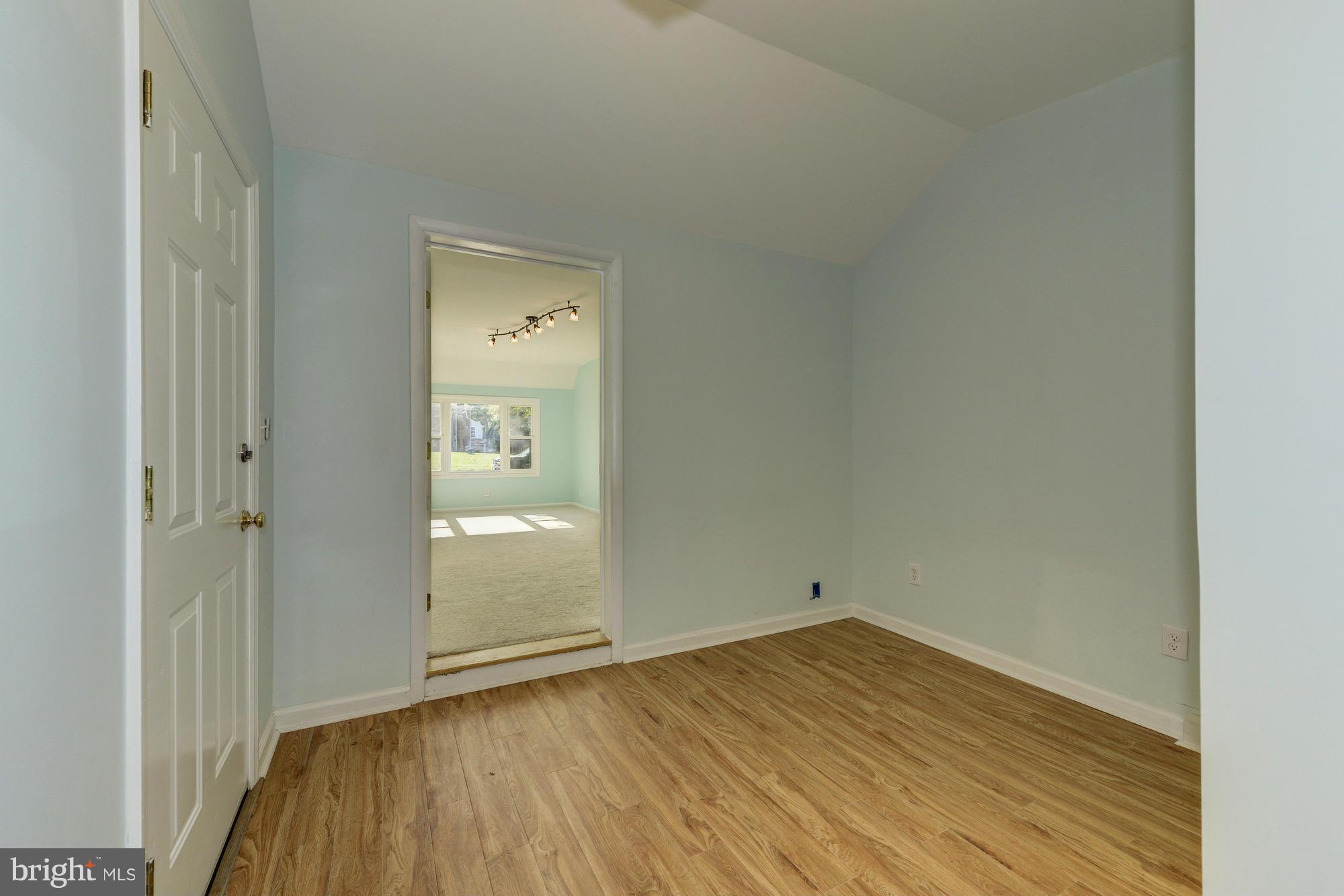 6902 Inverness Drive Springfield, VA 22150 - Photo 22 of 30 Bedroom