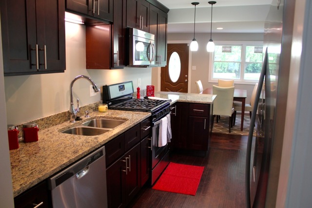 520 West Edgewood Road Lombard, IL 60148 - Photo 9 of 21