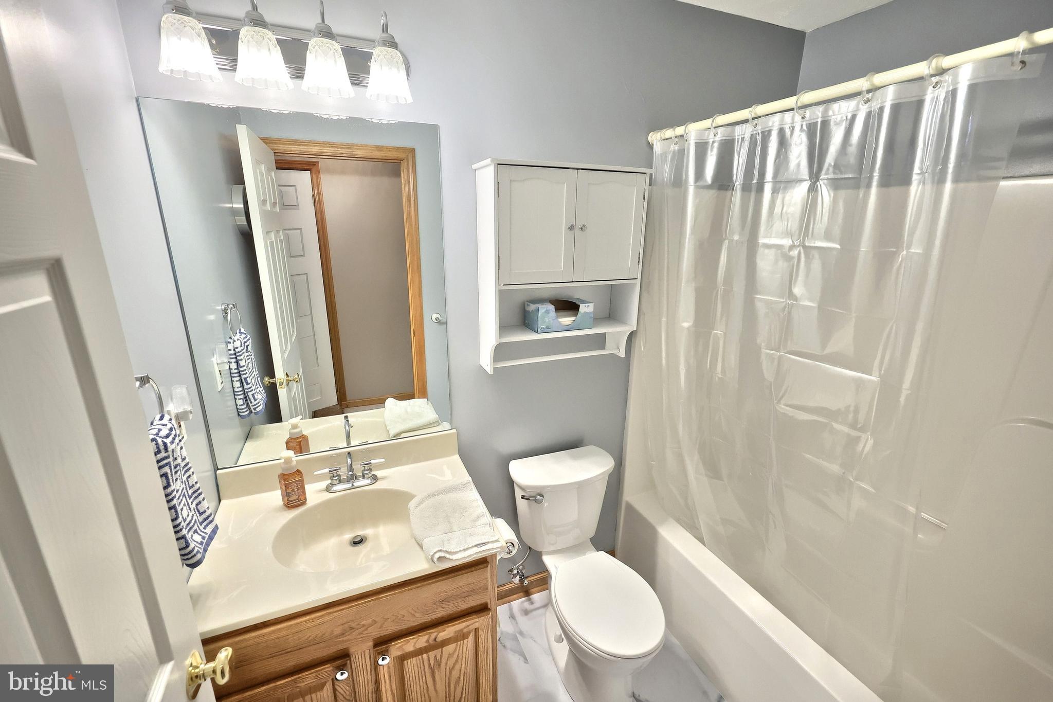 1975 Smith Station Road Hanover, PA 17331 - Photo 13 of 39