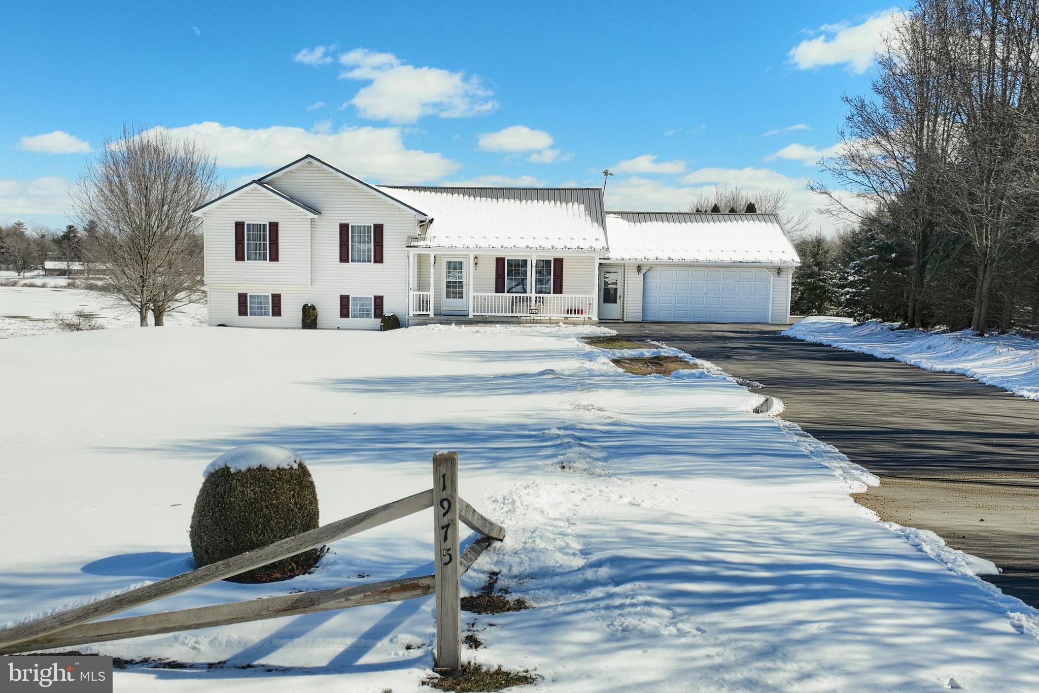 1975 Smith Station Road Hanover, PA 17331 - Photo 2 of 39