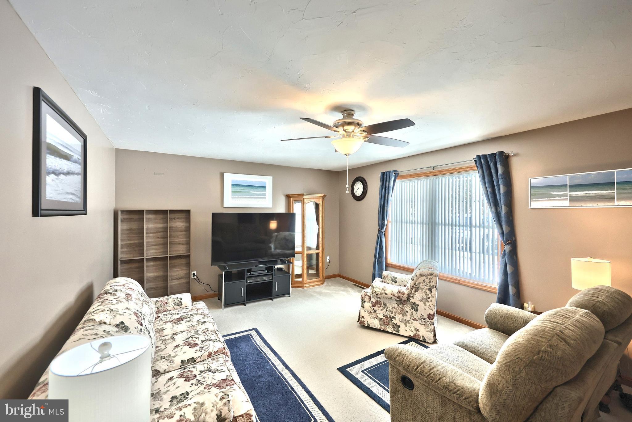 1975 Smith Station Road Hanover, PA 17331 - Photo 4 of 39