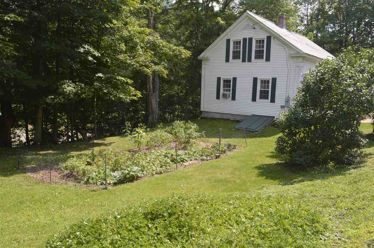 2887 Vermont Rte 100 Wardsboro, VT 05355 - Photo 15 of 33