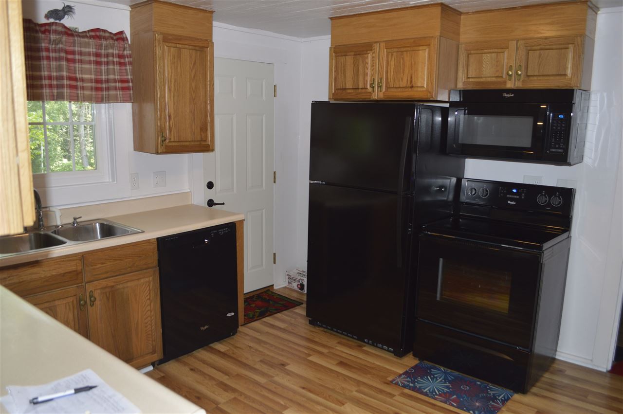 2887 Vermont Rte 100 Wardsboro, VT 05355 - Photo 30 of 33