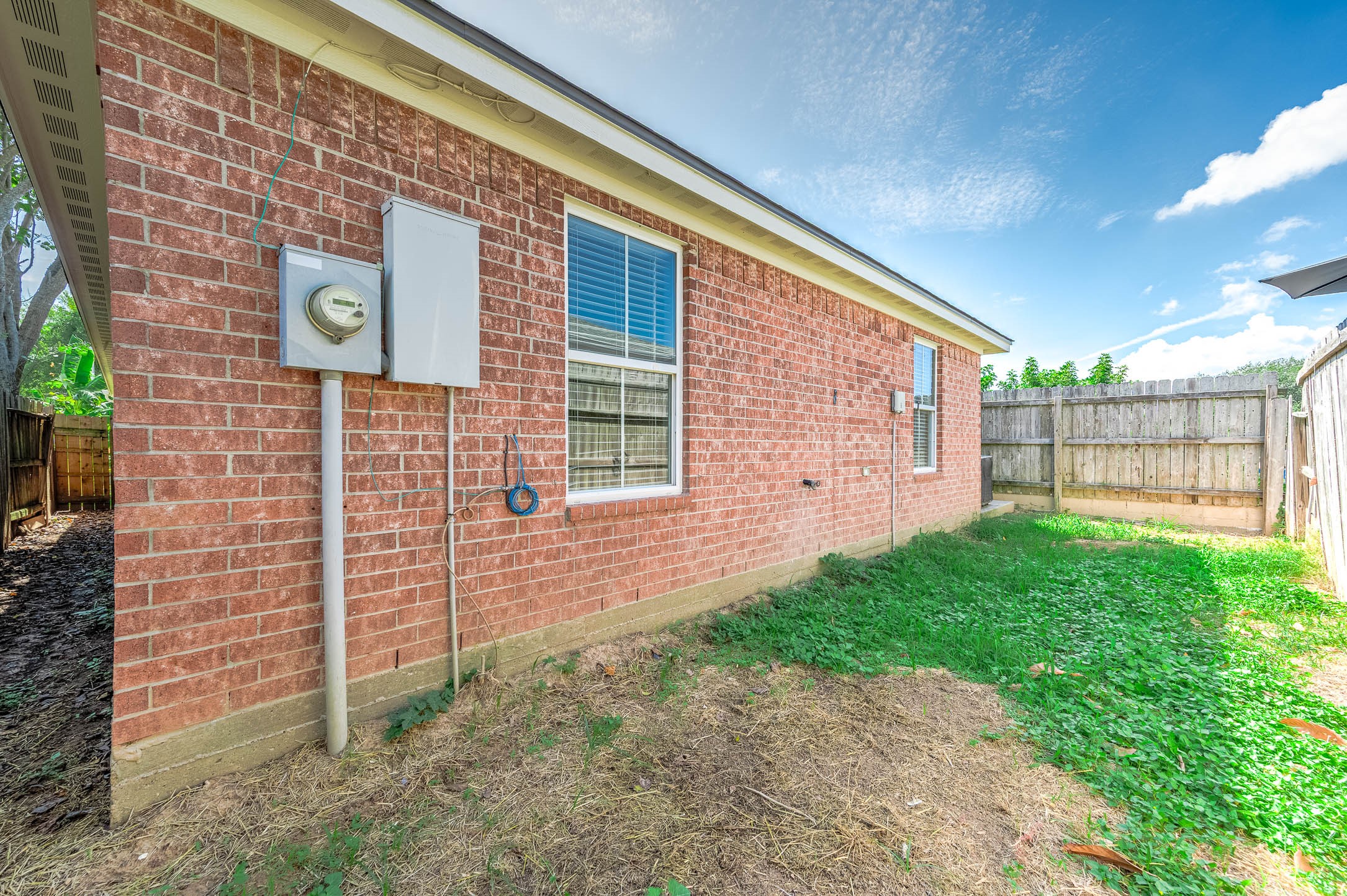 7308 Avenue R Galveston, TX 77551 - Photo 23 of 24