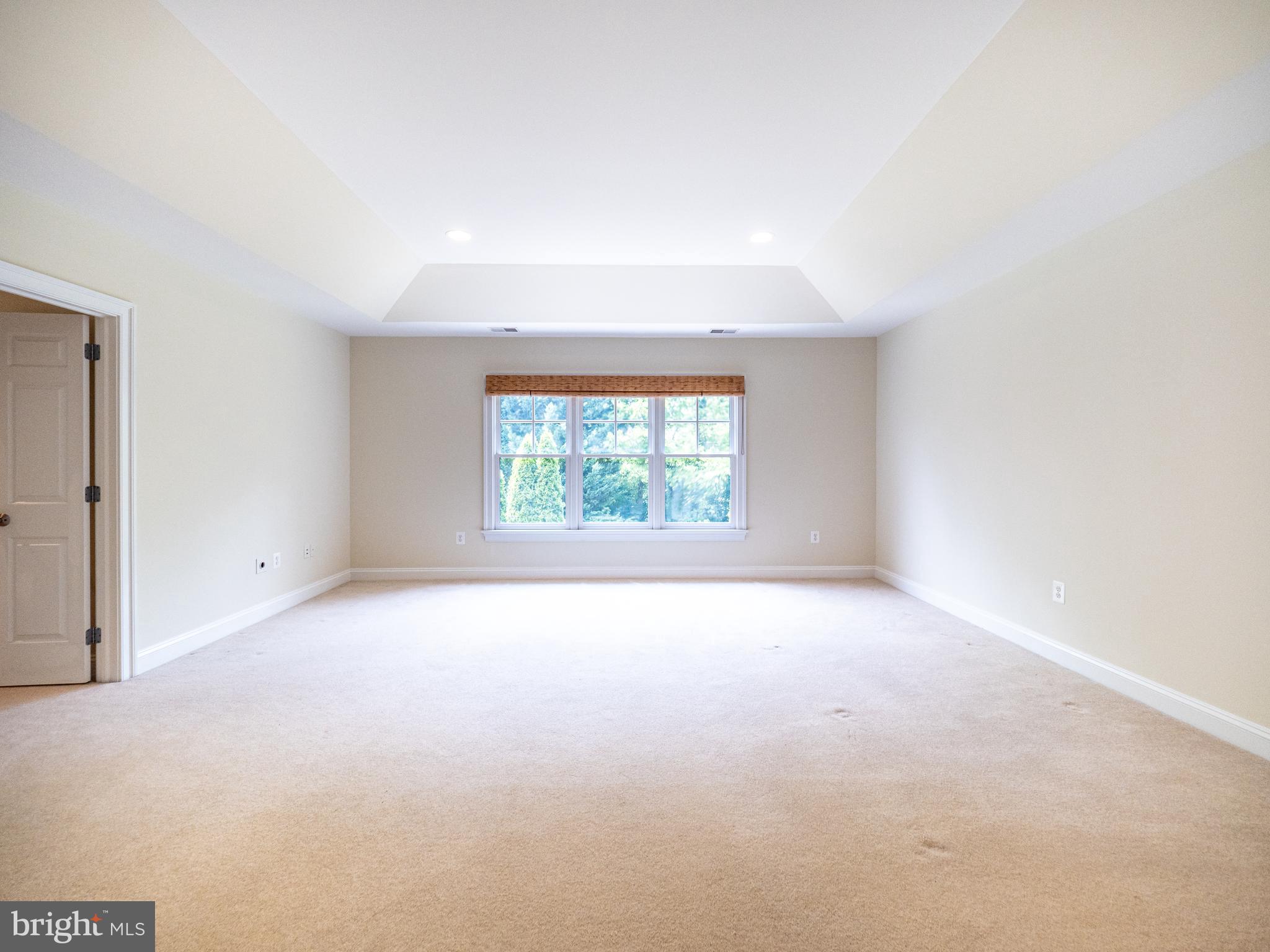 5924 Kirby Road Bethesda, MD 20817 - Photo 35 of 60 Owners Suite