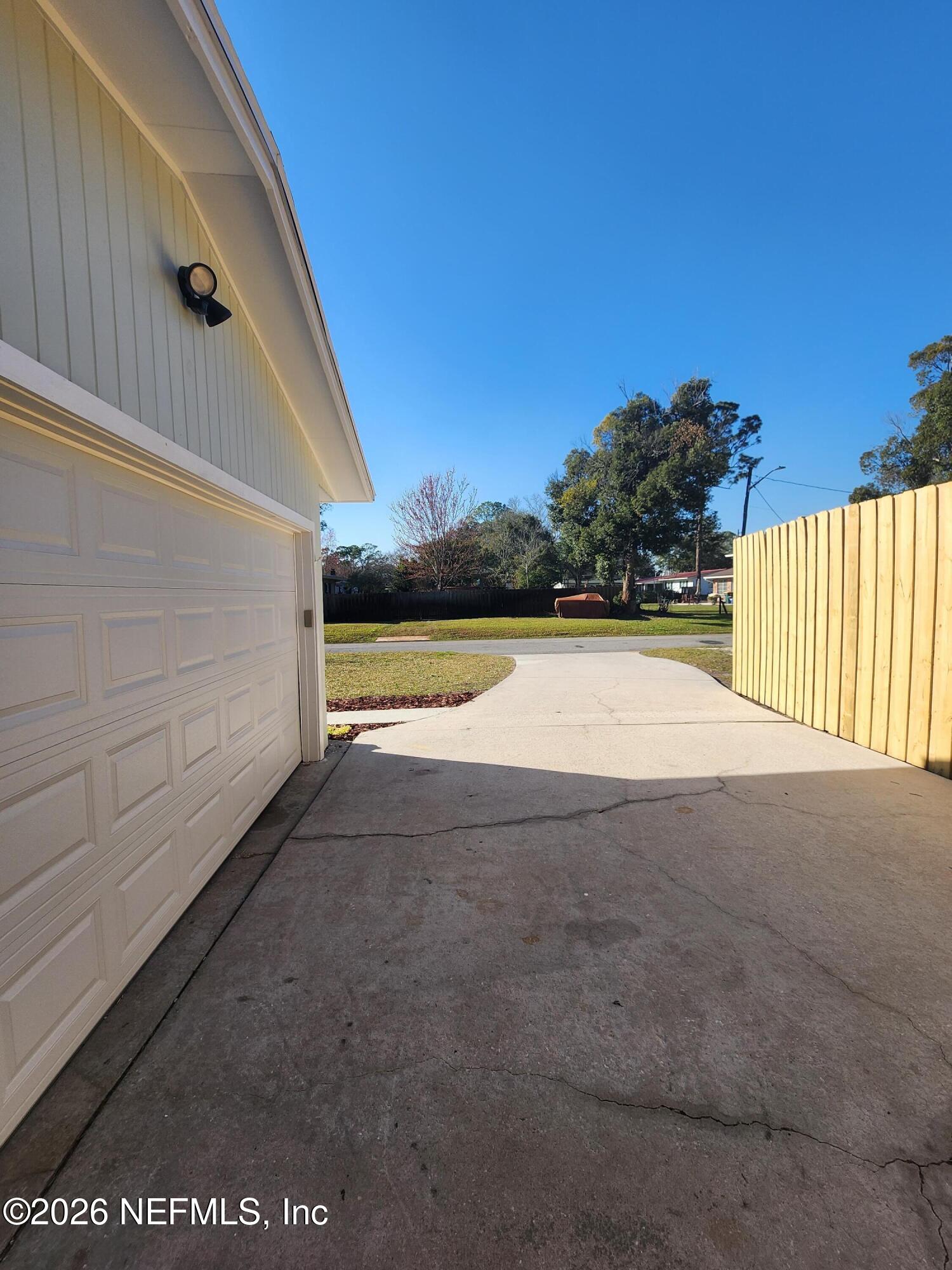 7269 Balboa Road Jacksonville, FL 32217 - Photo 20 of 24 a view of balcony with outdoor space
