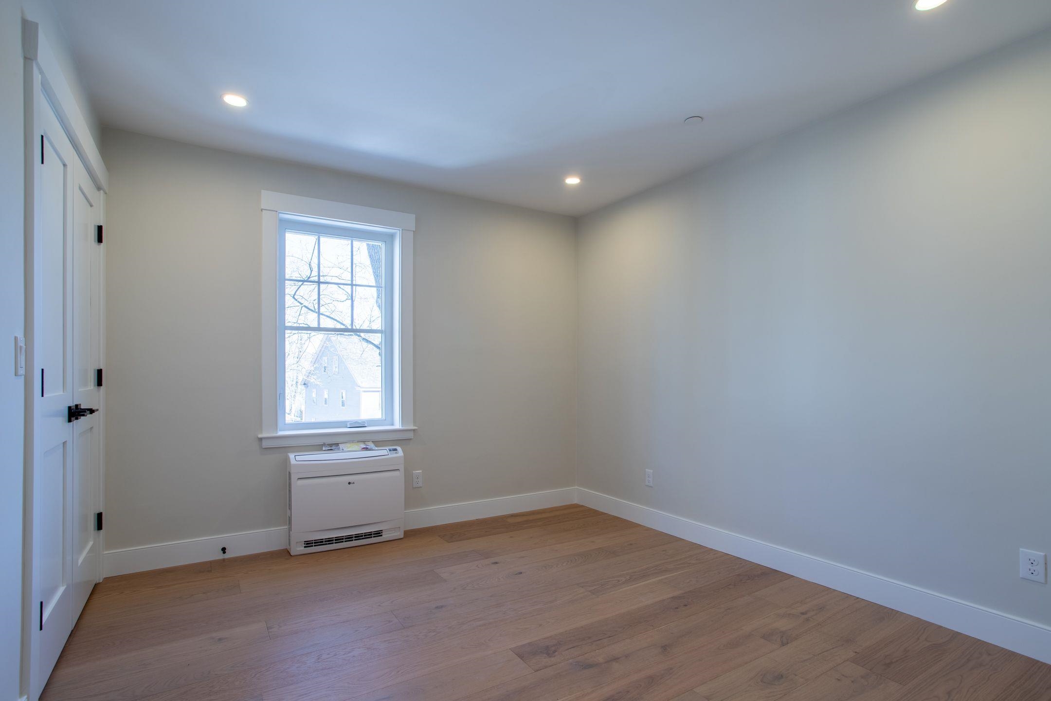 136 Locust Street, Unit 101 Dover, NH 03820 - Photo 18 of 43