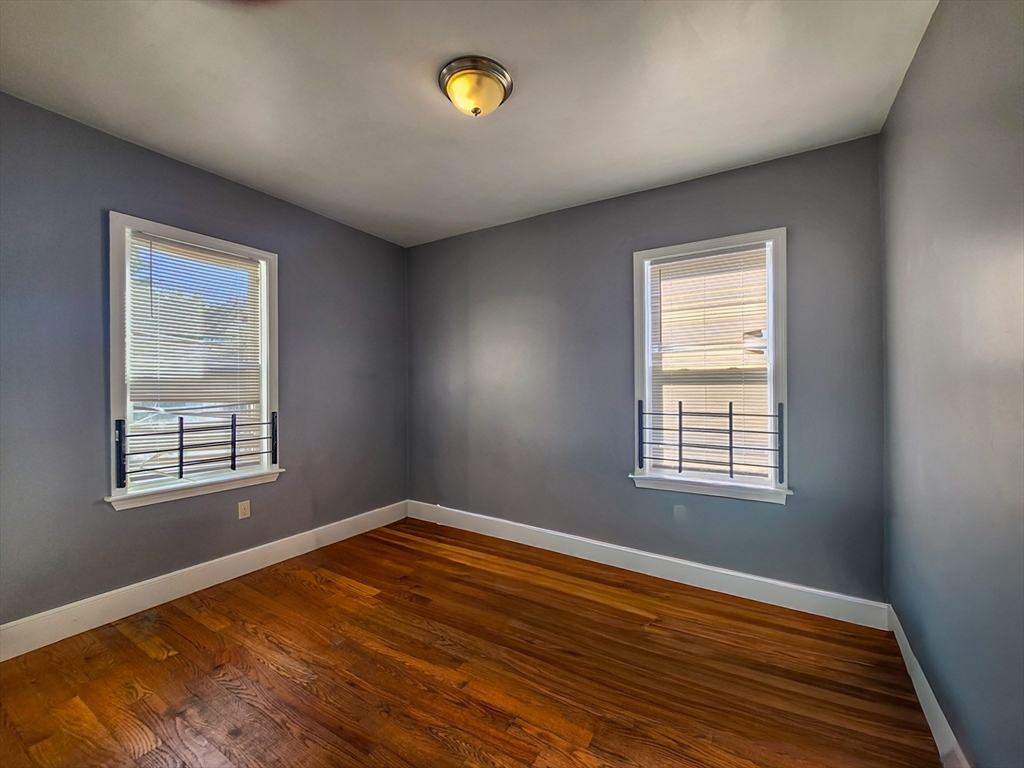 12 Fox Street, Unit 3 Boston, MA 02122 - Photo 4 of 13