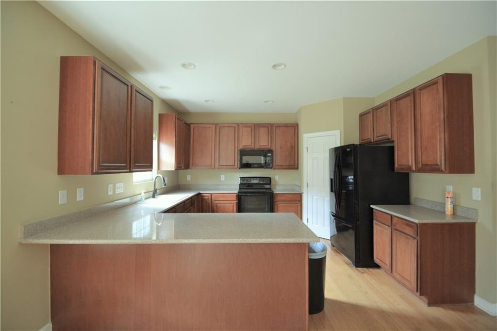 1431 Raspberry Run Graham, NC 27253 - Photo 2 of 34 Gallery Image 2