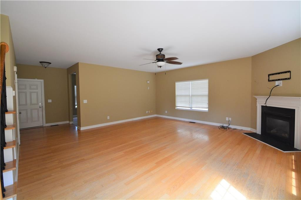 1431 Raspberry Run Graham, NC 27253 - Photo 5 of 34 Gallery Image 5