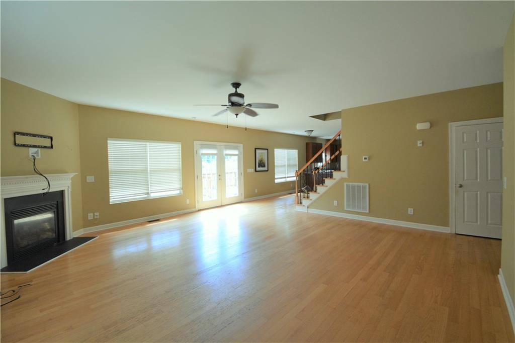 1431 Raspberry Run Graham, NC 27253 - Photo 7 of 34 Gallery Image 7