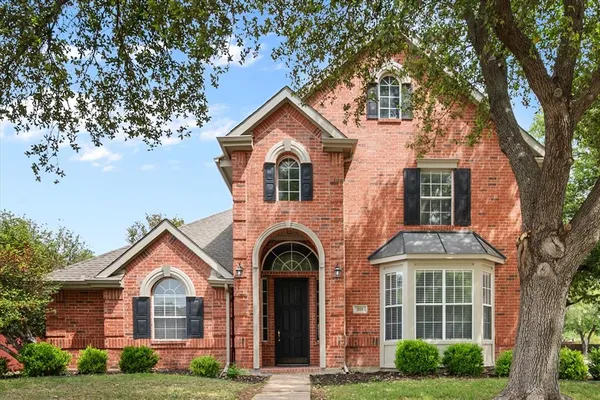 $3,195 | 301 A Andre Drive, Irving, TX 75063