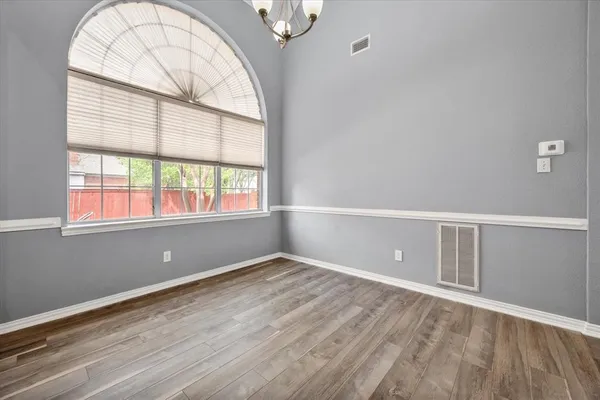 $3,195 | 301 A Andre Drive, Irving, TX 75063