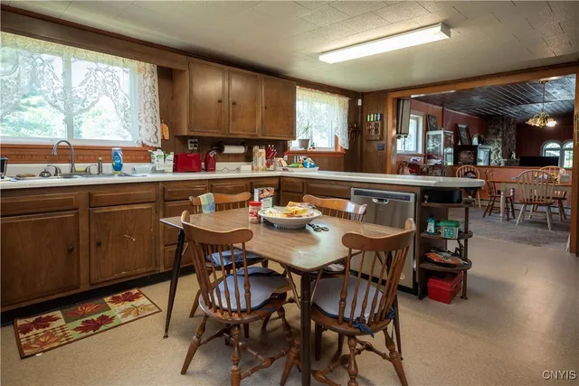 $299,000 | 7109 Walker Road, Leyden, NY 13433