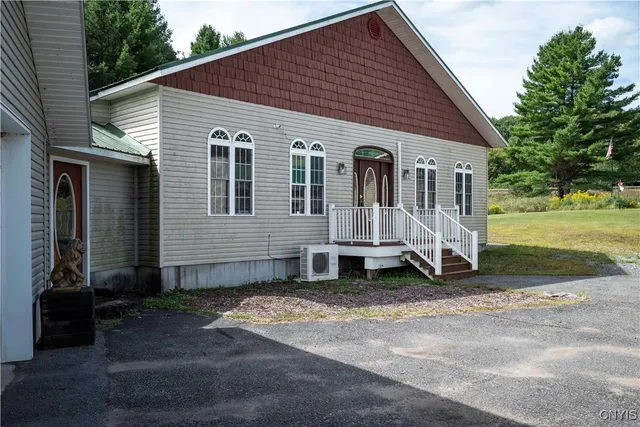 $299,000 | 7109 Walker Road, Leyden, NY 13433