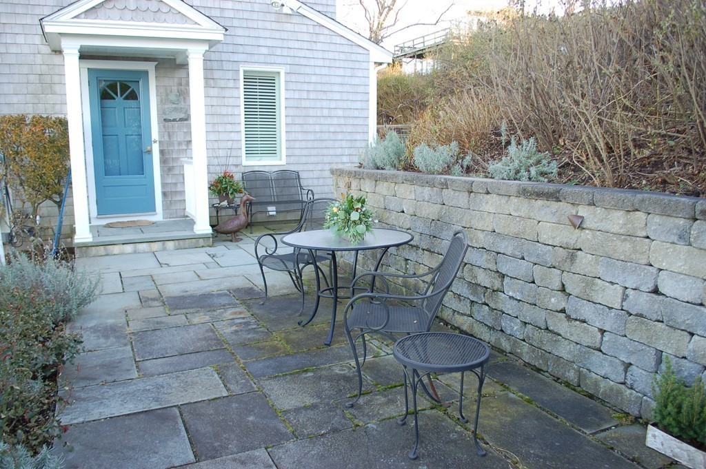 15 Quay Road Ipswich, MA 01938 - Photo 3 of 27