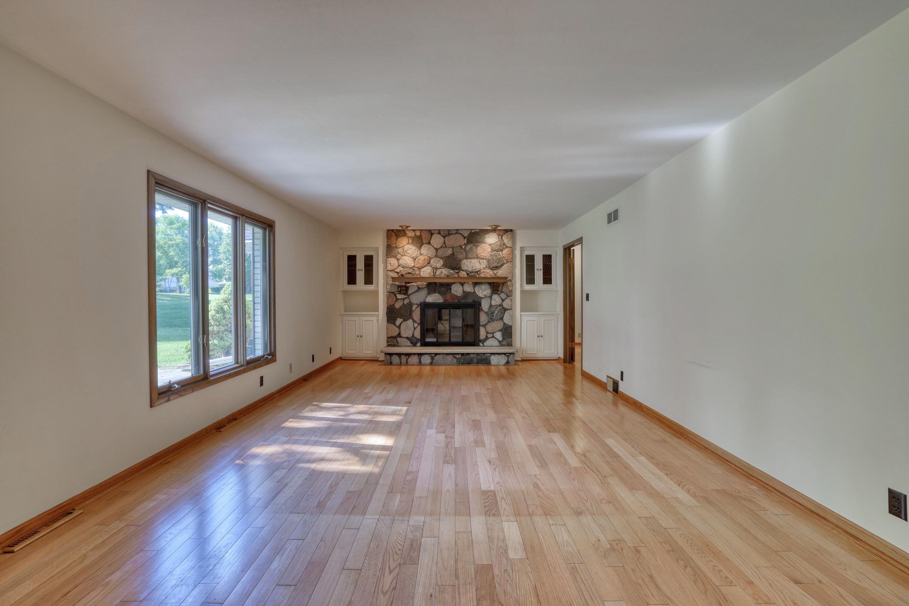 3910 Fresno Road Brookfield, WI 53045 - Photo 20 of 47 Great Toom