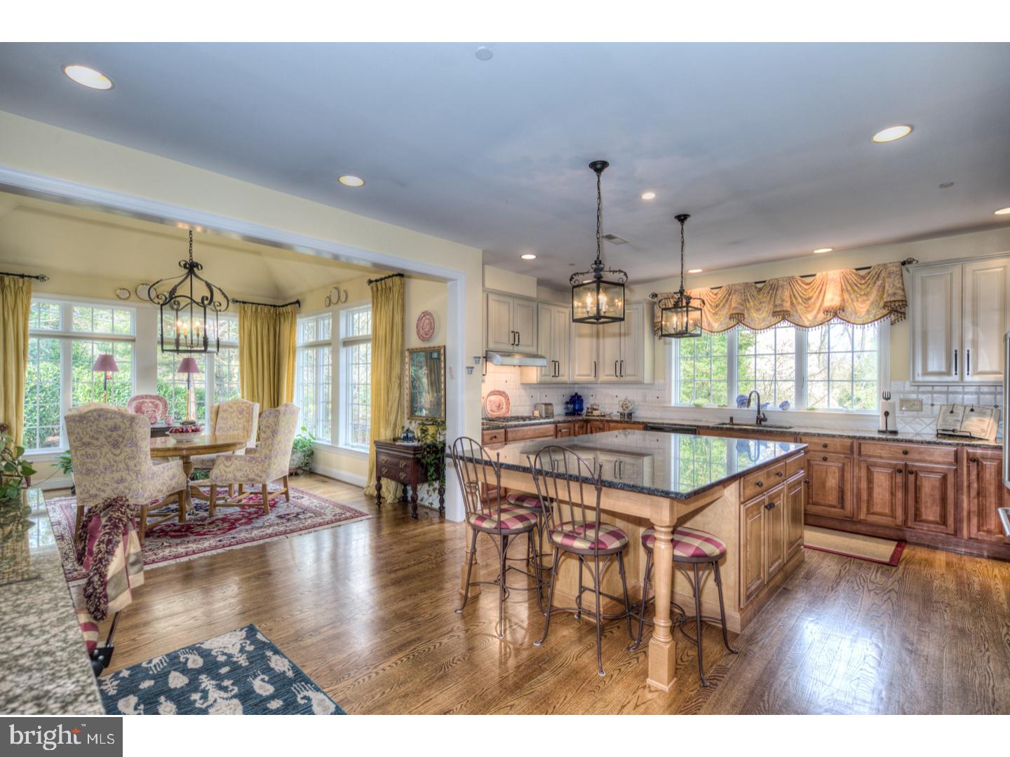 1089 Whitegate Road Wayne, PA 19087 - Photo 8 of 25
