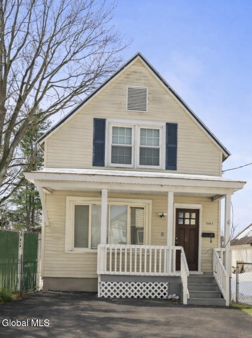 1064 Hegeman Street Schenectady, NY 12306 - Photo 1 of 21 EB3496B2-CB59-427E-8B2D-D0B57241F63D