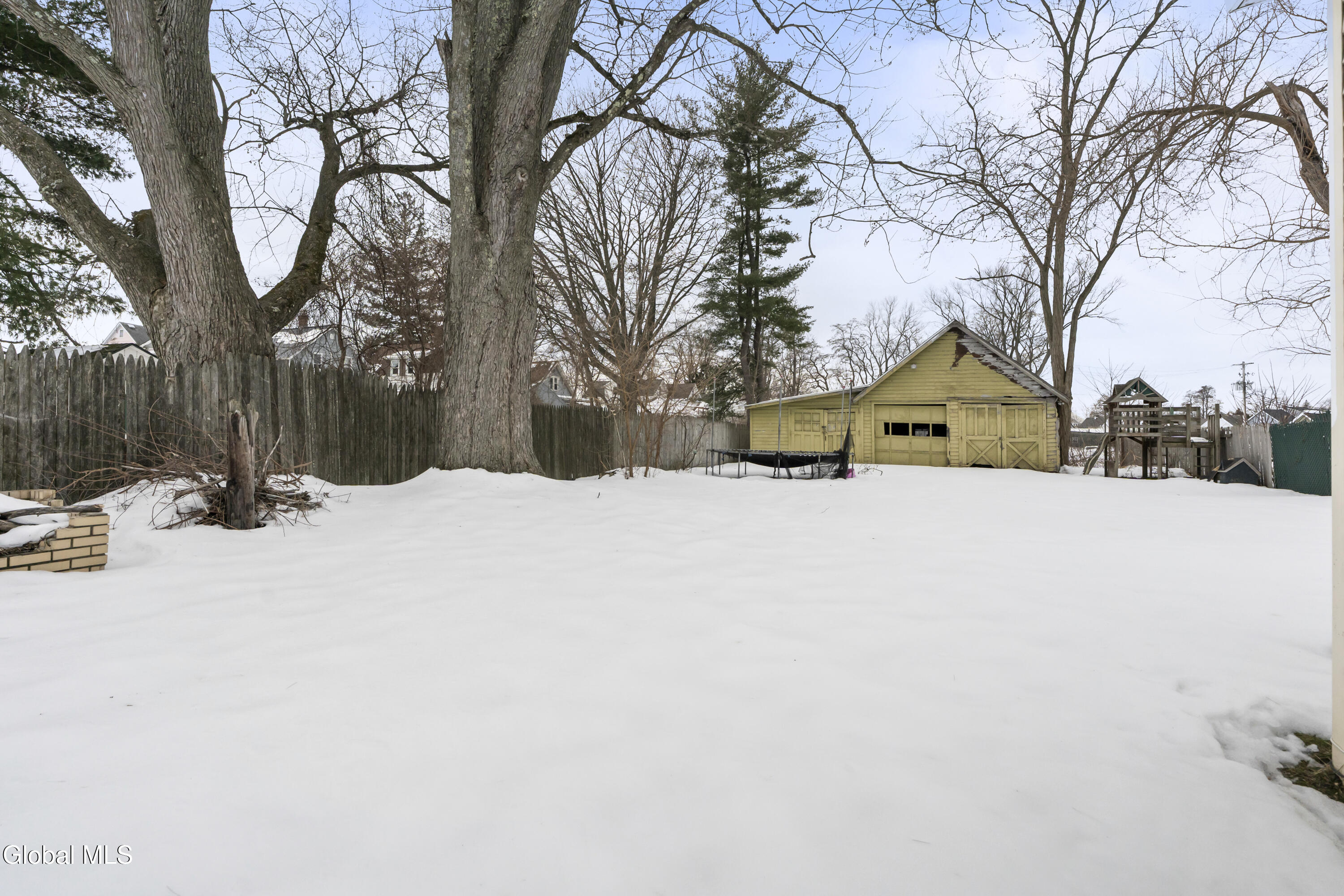 1064 Hegeman Street Schenectady, NY 12306 - Photo 21 of 21 DSC03810