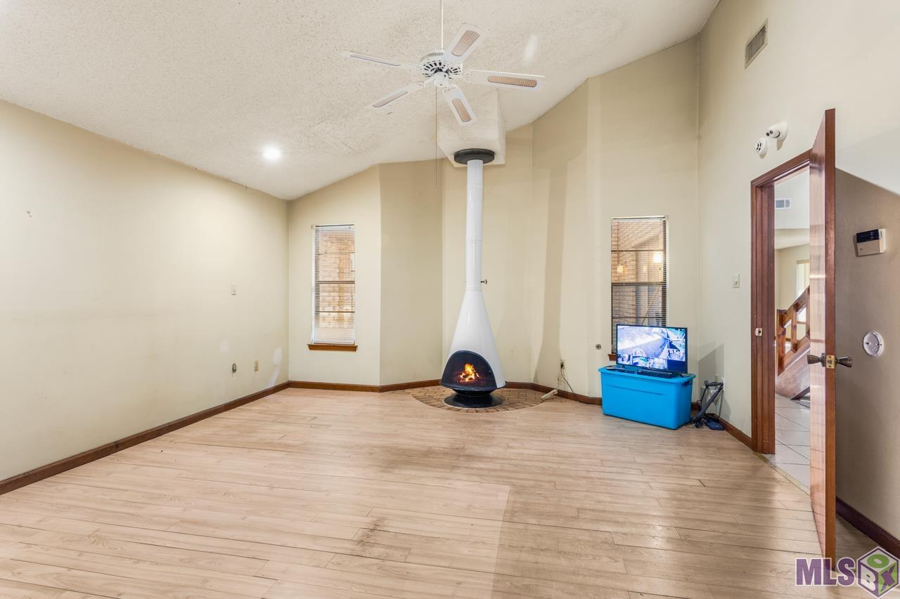 2695 Bogan Walk Baton Rouge, LA 70802 - Photo 15 of 23