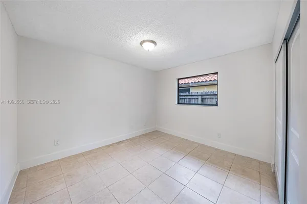 $2,950 | 1283 West 42nd Street, Unit 1, Hialeah, FL 33012