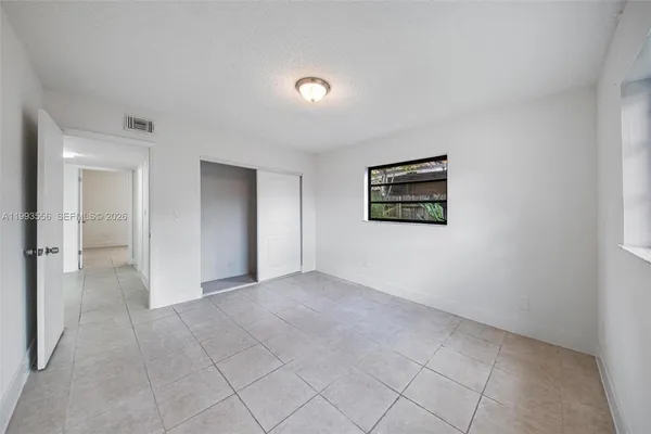 $2,950 | 1283 West 42nd Street, Unit 1, Hialeah, FL 33012
