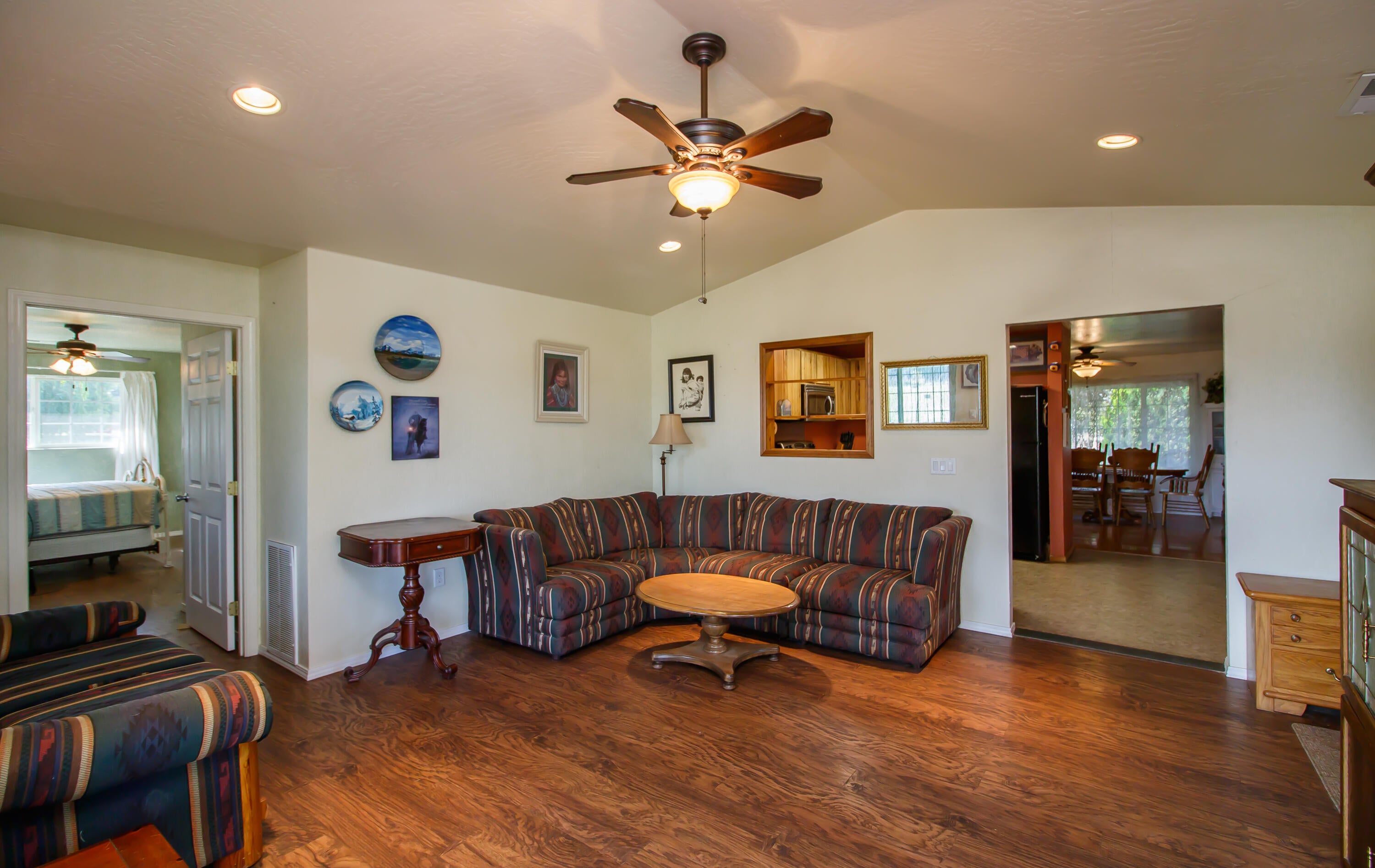 5468 Peace Lane Central Point, OR 97502 - Photo 14 of 32 14