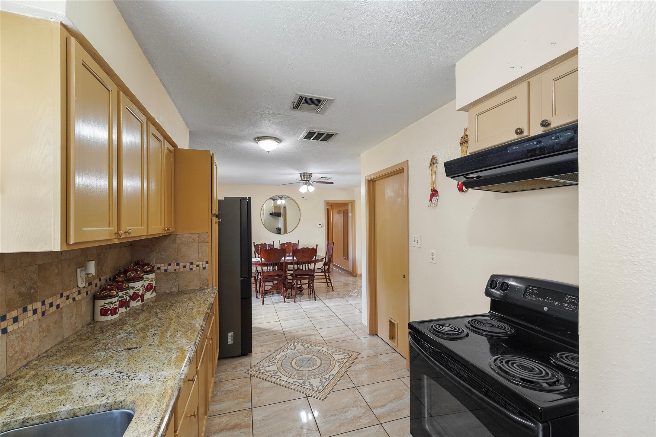 730 Stonyridge Street Channelview, TX 77530 - Photo 13 of 26