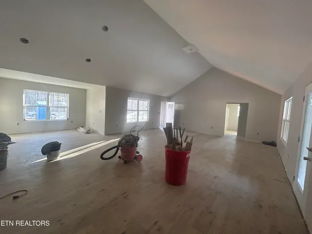 $339,900 | 59 C C C Road, Monterey, TN 38574