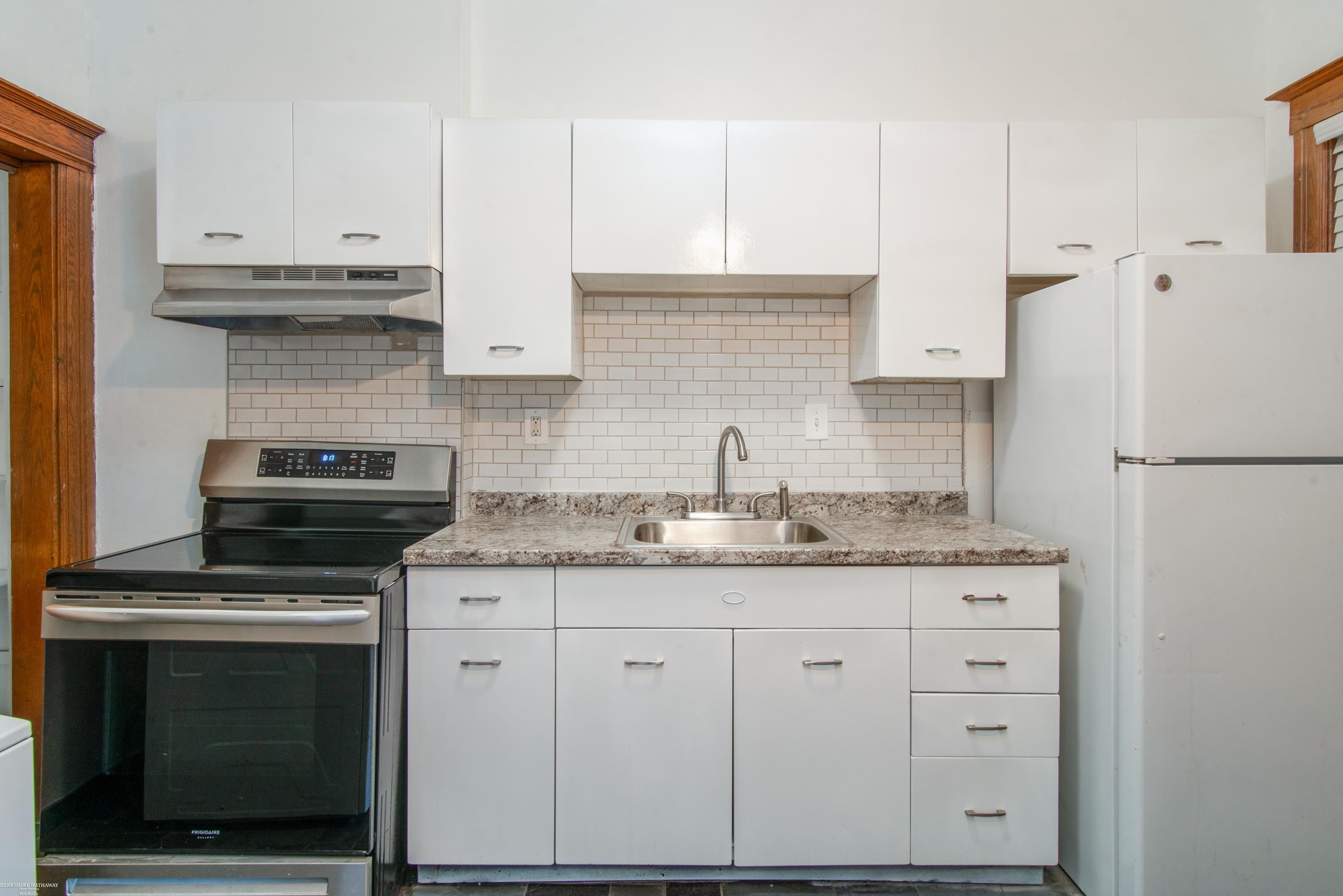 4766 Commonwealth Street, Unit 2S Detroit, MI 48208 - Photo 7 of 31