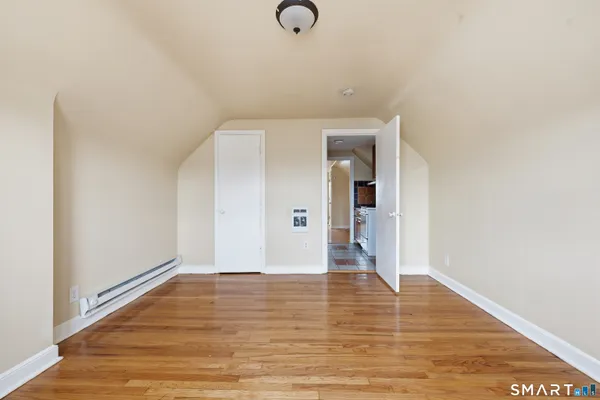 $1,650 | 976 Capitol Avenue, Unit 3, Bridgeport, CT 06606