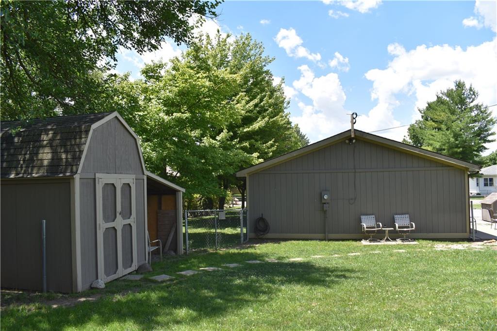 219 Walnut Street Hope, IN 47246 - Photo 15 of 15 Gallery Image 15