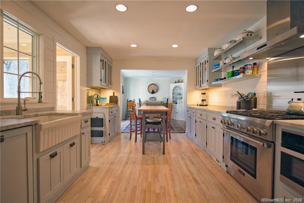 3 Lilac Lane Sharon, CT 06069 - Photo 2 of 17