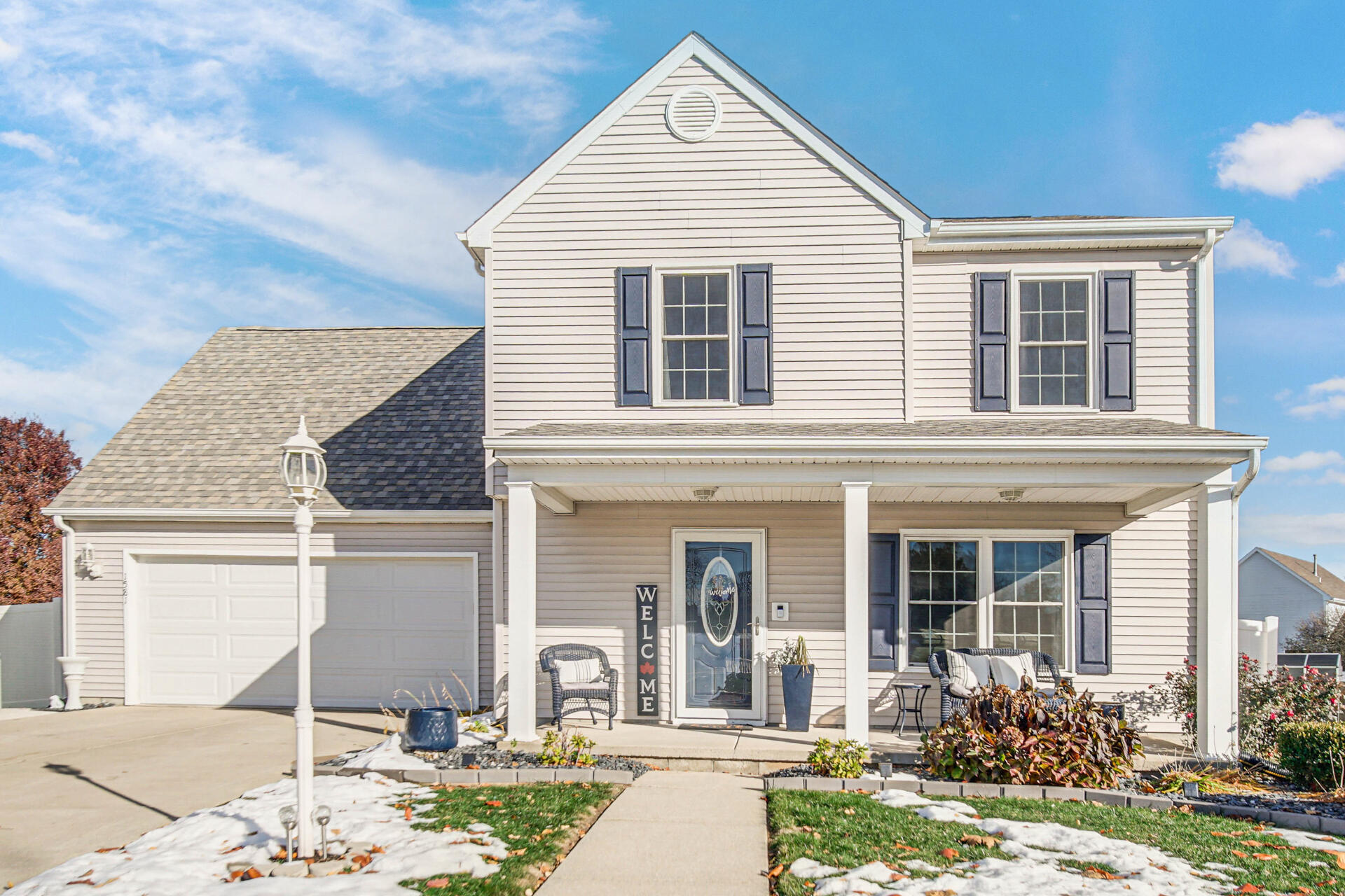 1581 Saugus Close Valparaiso, IN 46385 - Photo 3 of 27 1920x1280