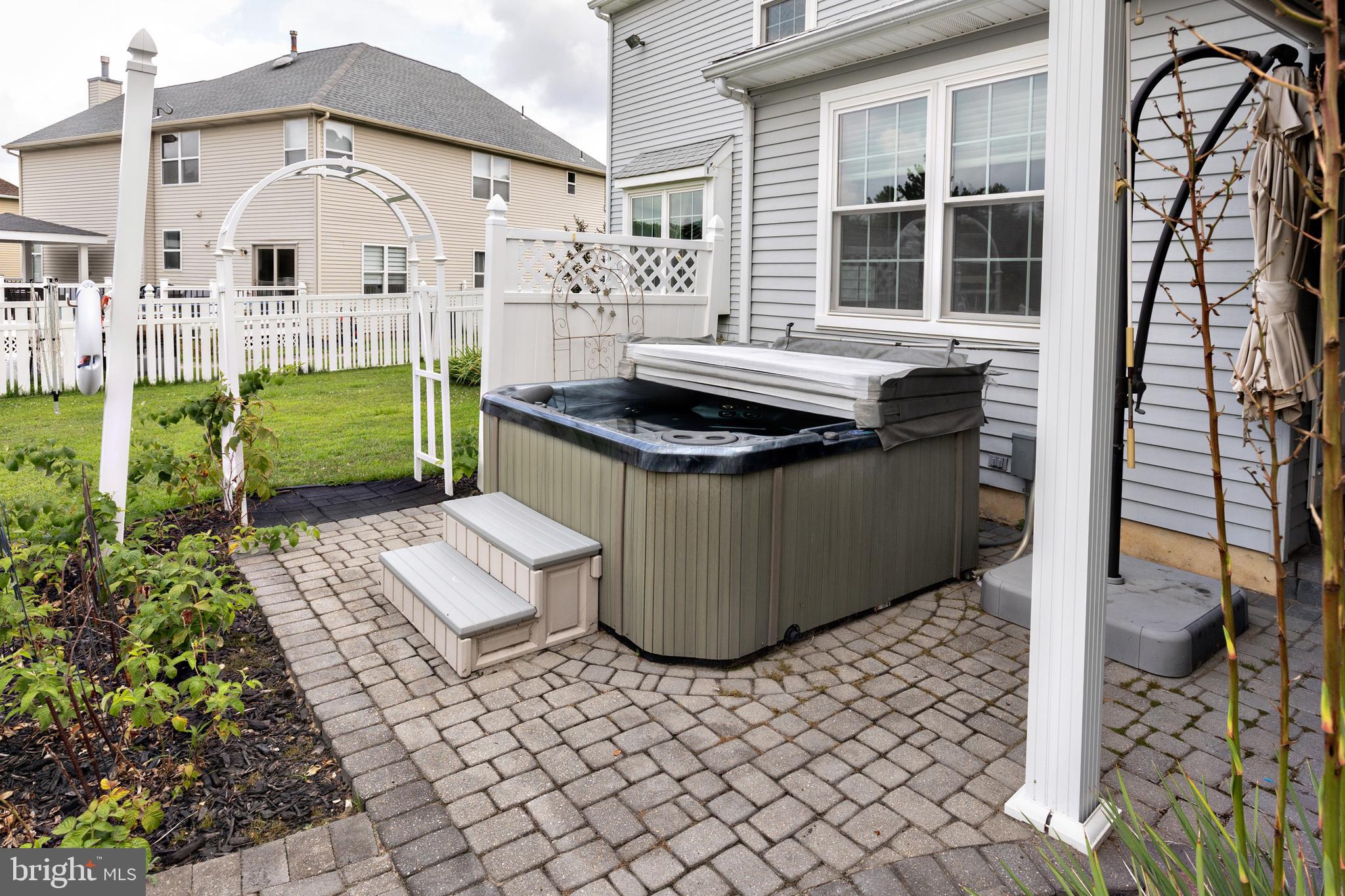 109 Rabbit Run Road Sewell, NJ 08080 - Photo 8 of 50