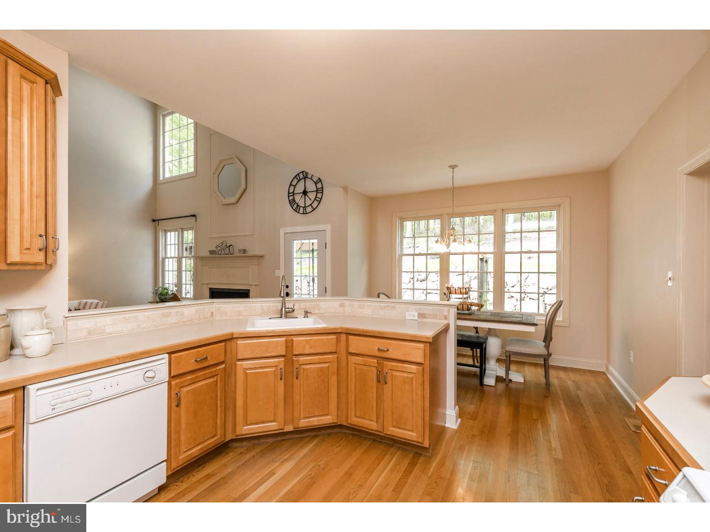 1820 Aarons Way Pottstown, PA 19465 - Photo 8 of 25 Kitchen