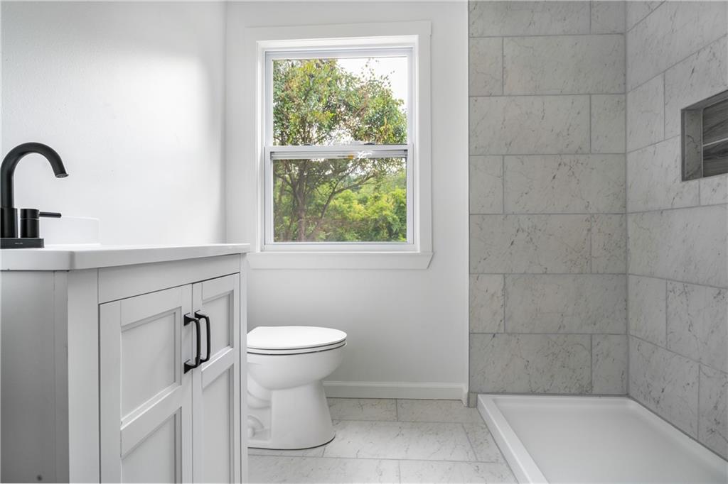 18 Hardwood Road Pittsburgh, PA 15235 - Photo 21 of 28 Gallery Image 21