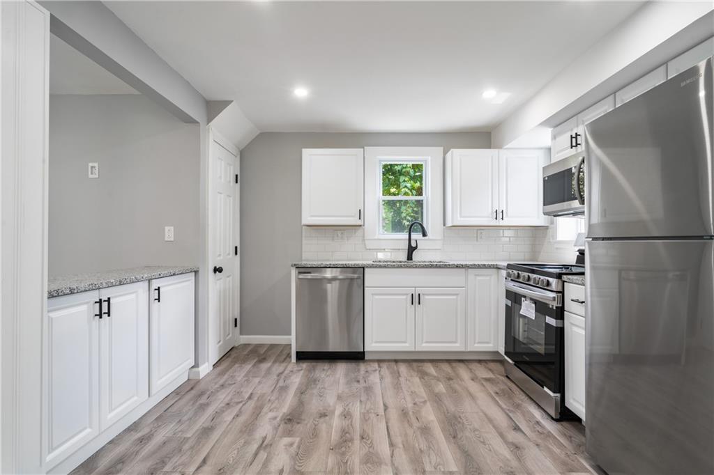 18 Hardwood Road Pittsburgh, PA 15235 - Photo 8 of 28 Gallery Image 8